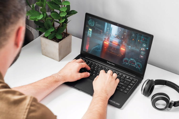 Laptop Kruger&Matz EXPLORE 14,1 Intel Celeron Dual-Core 4 GB / 64 GB czarny