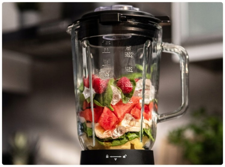 Blender kielichowy Zeegma Grand Vitamine 1600 W