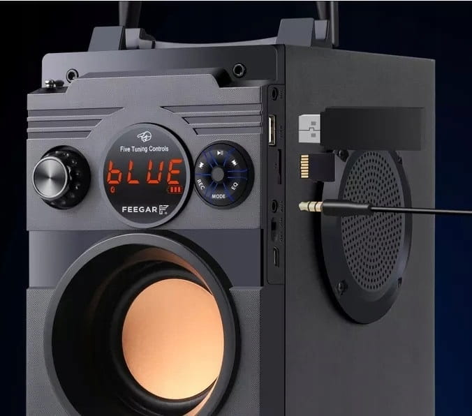 PRZENOŚNY GŁOŚNIK BLUETOOTH Feegar 4000mah RADIO